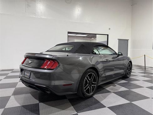 Used 2023 Ford Mustang Premium image 5