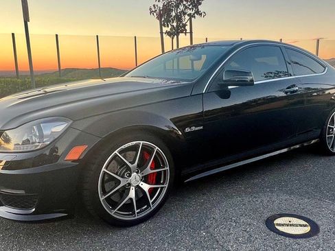 Used 2015 Mercedes-Benz C 63 AMG Coupe image 2