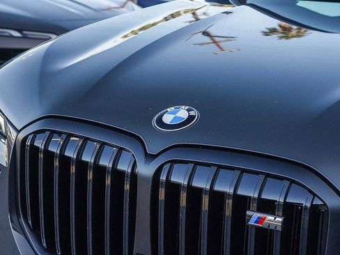 New 2026 BMW X7 M60i AWD/4WD image 9