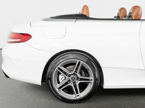 Used 2019 Mercedes-Benz C 300 4MATIC Cabriolet image 8