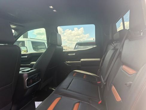 Used 2020 GMC Sierra 1500 AT4 w/ AT4 Premium Package AWD/4WD image 12
