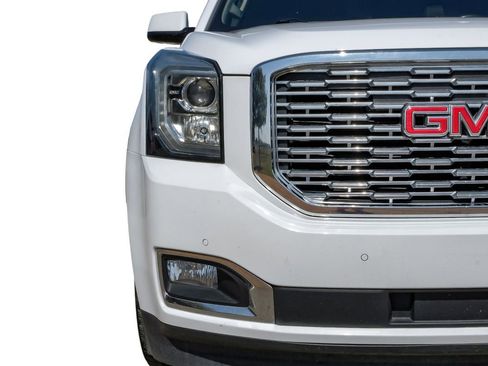 Used 2020 GMC Yukon Denali w/ Denali Ultimate Package image 54
