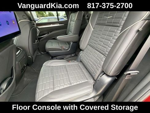 Used 2025 Cadillac Escalade Premium Luxury Platinum RWD image 29