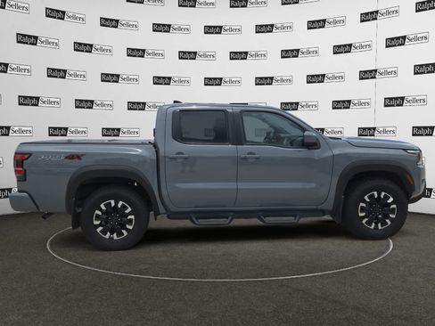 Used 2023 Nissan Frontier PRO-4X w/ Pro Convenience Package AWD/4WD image 7