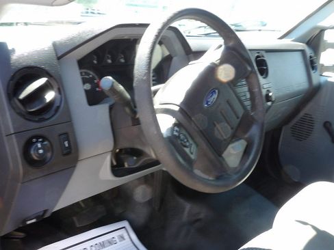 Used 2016 Ford F450 XL w/ XL Value Package RWD image 8