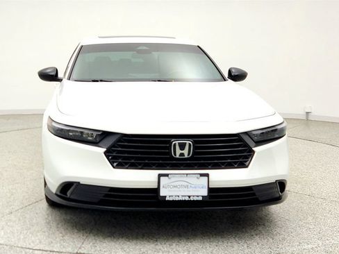 Used 2023 Honda Accord Sport image 2