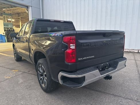 Used 2024 Chevrolet Silverado 1500 LT image 6