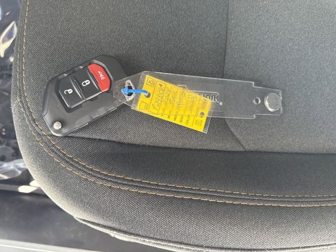 Used 2024 Jeep Wrangler Sport S image 32