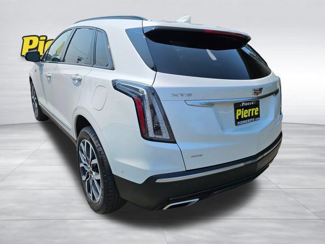 Used 2021 Cadillac XT5 Sportv AWD/4WD image 3