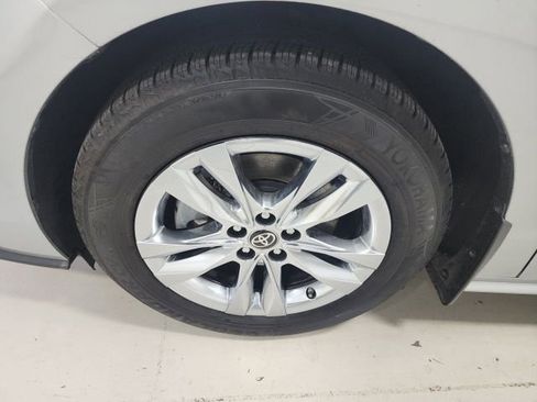 Certified 2023 Toyota Sienna XLE w/ XLE Plus Package image 44