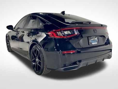 Used 2023 Honda Civic Sport image 6