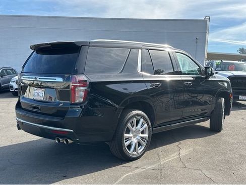 Used 2021 Chevrolet Tahoe High Country w/ Premium Package image 11