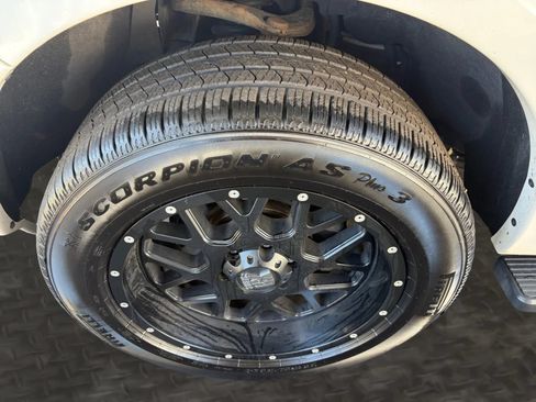Used 2015 Ford Expedition Platinum AWD/4WD image 37