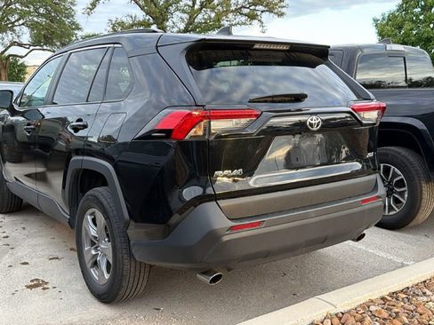 Used 2024 Toyota RAV4 XLE image 7