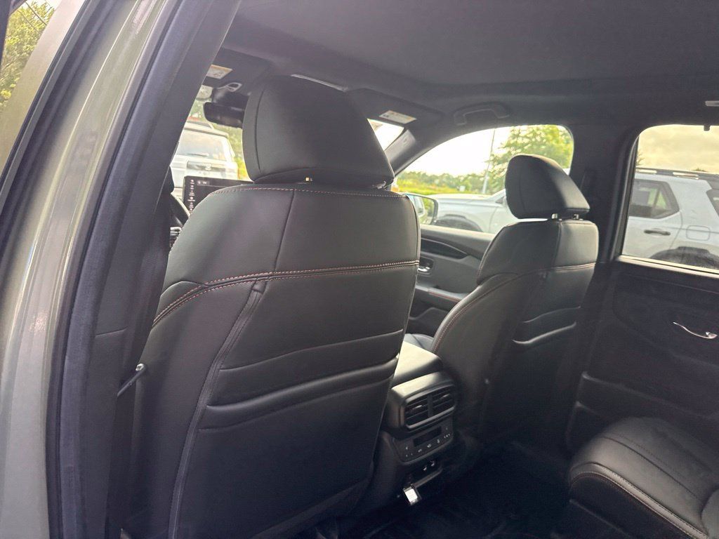 New 2026 Honda Pilot TrailSport image 12