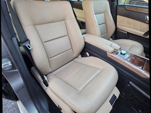Used 2012 Mercedes-Benz E 350 Sedan image 17