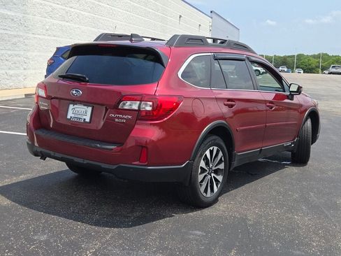 Used 2017 Subaru Outback 3.6R Limited AWD/4WD image 11