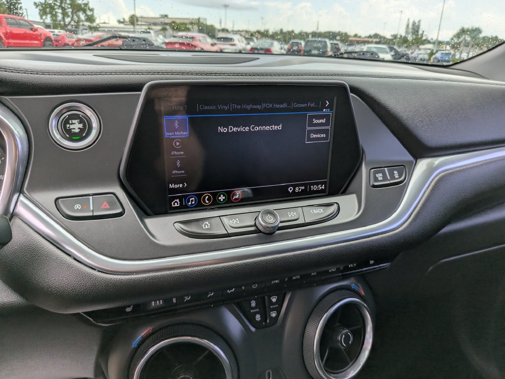 Used 2021 Chevrolet Blazer LT FWD image 23