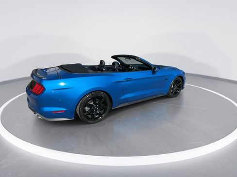Used 2020 Ford Mustang GT Premium w/ Equipment Group 401A RWD image 2