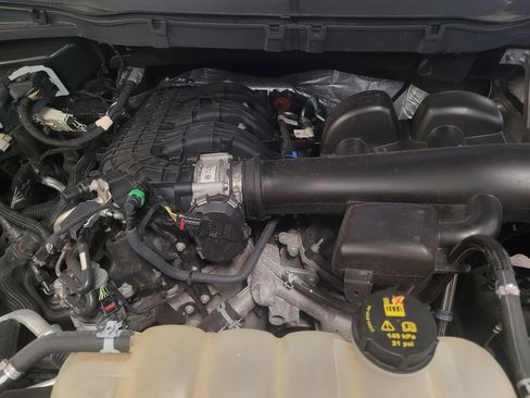 Used 2021 Ford F150 XLT RWD image 30