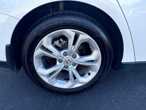 Used 2024 Honda Accord LX image 13