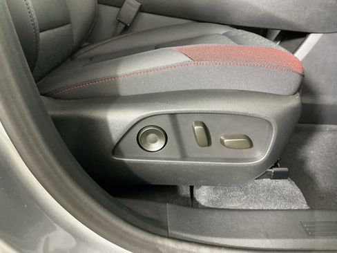 New 2026 Chevrolet Equinox RS w/ Convenience Package III image 13