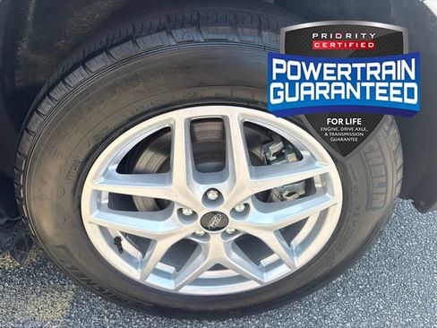 Used 2024 Ford Edge SEL AWD/4WD image 11