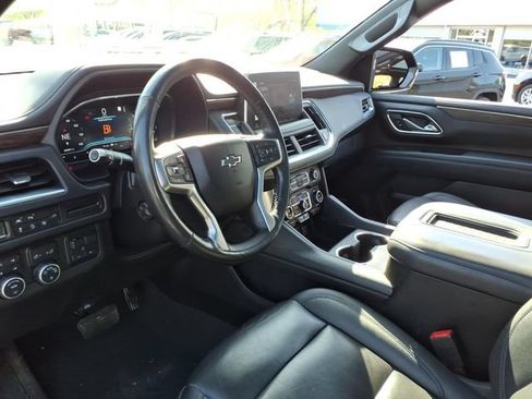 Used 2022 Chevrolet Tahoe Z71 w/ Off-Road Capability Package AWD/4WD image 9