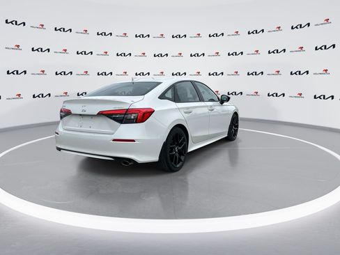 Used 2024 Honda Civic Sport image 8