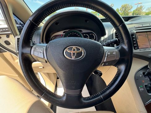 Used 2009 Toyota Venza image 19