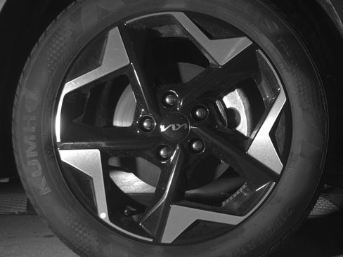 Used 2025 Kia Seltos S image 13