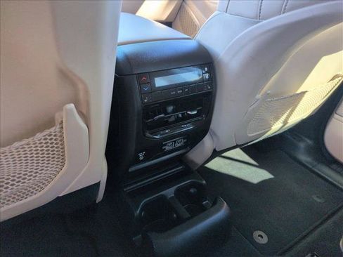 Used 2021 Jeep Grand Cherokee L Limited image 26