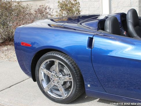 Used 2007 Chevrolet Corvette Convertible w/ Preferred Equipment Group image 23