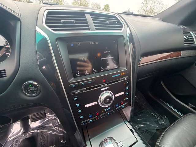 Used 2017 Ford Explorer Platinum AWD/4WD image 24