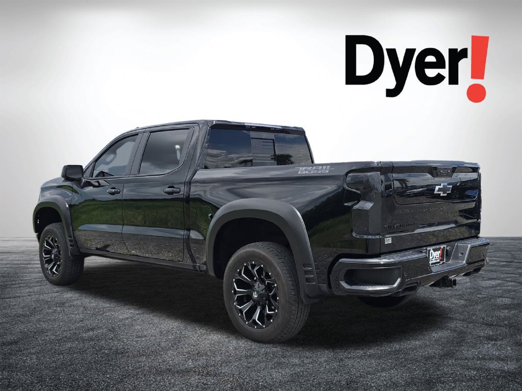 Used 2026 Chevrolet Silverado 1500 LT Trail Boss w/ LT Trail Boss Premium Package AWD/4WD image 6