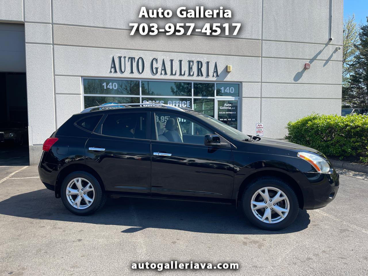 Used 2010 Nissan Rogue SL w/ Premium Pkg AWD/4WD image 1