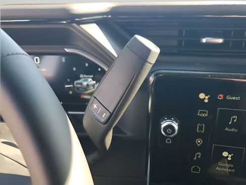 Used 2026 GMC Sierra 2500 AT4 w/ AT4 Premium Plus Package image 37