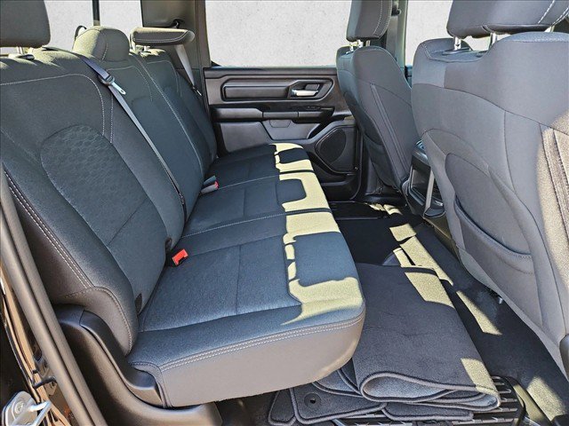 Used 2026 RAM 1500 Express AWD/4WD image 26