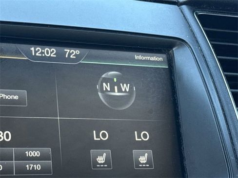 Used 2015 Ford Taurus SEL w/ Equipment Group 201A image 34