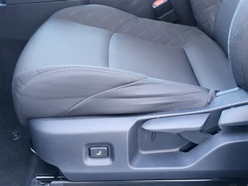 Used 2025 Toyota Tacoma SR5 image 22