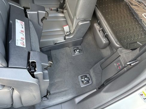 New 2025 Audi Q7 3.0T Premium Plus image 15