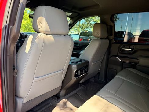 Used 2019 GMC Sierra 1500 SLT AWD/4WD image 29