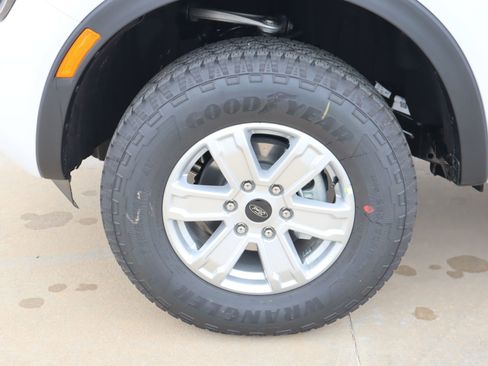 New 2026 Ford Ranger XL AWD/4WD image 17