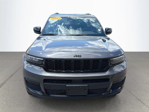 Used 2024 Jeep Grand Cherokee L Laredo AWD/4WD image 9
