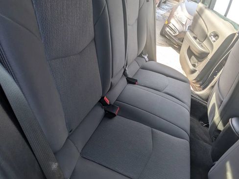 Used 2014 Chrysler 200 LX FWD image 16