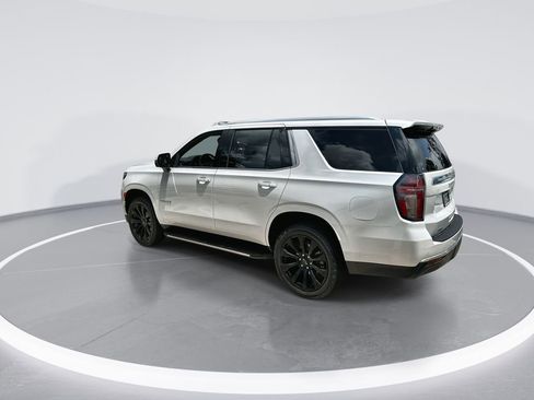 Used 2024 Chevrolet Tahoe LT w/ Luxury Package RWD image 6