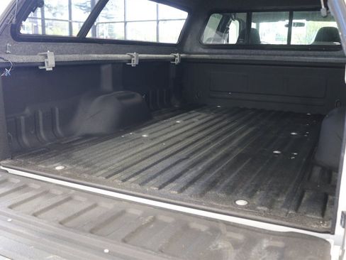 Used 2002 Ford F350 XLT image 41