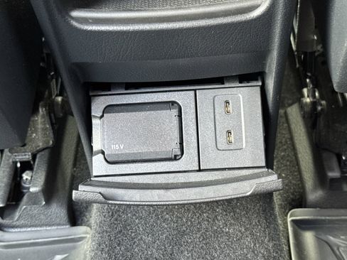 Used 2023 Mercedes-Benz EQB 350 4MATIC SUV w/ Exclusive Package image 32