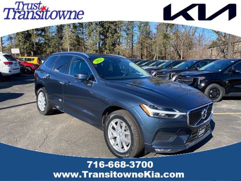 Used 2021 Volvo XC60 T6 Momentum image 1