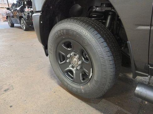 New 2025 RAM 2500 Tradesman image 32